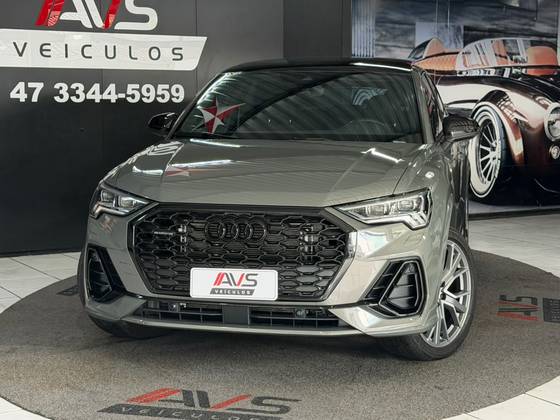 AUDI Q3 2.0 40 TFSI GASOLINA ANNIVERSARY EDITION QUATTRO TIPTRONIC AUDI Q3 2.0 40 TFSI GASOLINA ANNIVERSARY EDITION QUATTRO TIPTRONIC